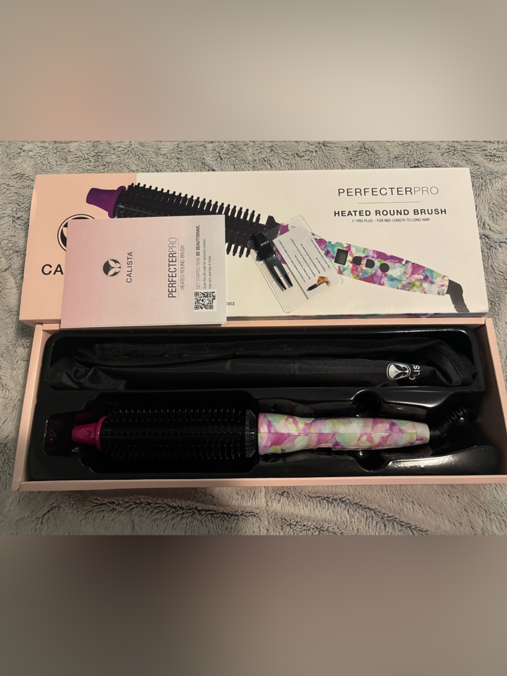 Calista 1” Heated Round Brush - Picture 5 of 5